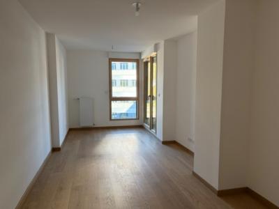 Location Appartement 2 pièces CHAMBERY 73000