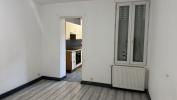 Location Appartement  03